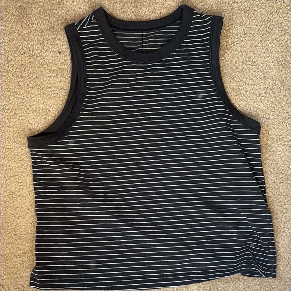 LULULEMON classic fit cotton blend tank top size 4